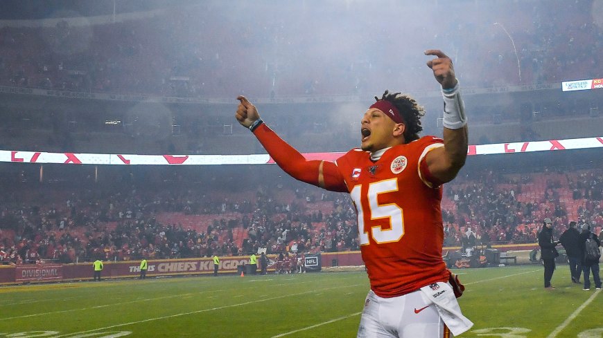 Kansas City Chiefs vs Buffalo Bills LIVE commentary: Date, kick-off time and how to follow as Mahomes aims to keep Super Bowl dream alive