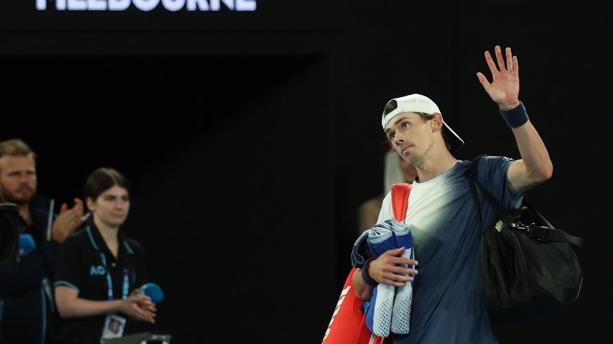 Alex de Minaur claps back at Australian Open fan who labelled him ‘awful’ in Jannik Sinner thrashing