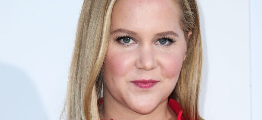 Amy Schumer Unveils Sex Confession, Wild Hookup Story With Pro Athlete