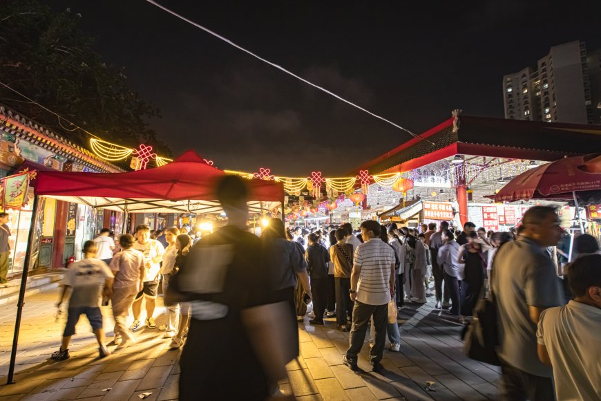 Beijing’s “Ghost Markets”: A Brief History & Where To Find Them