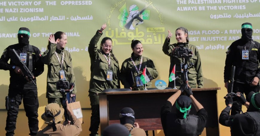 Hamas Frees Four Female Israeli Soldiers as Part of the Gaza Cease-Fire