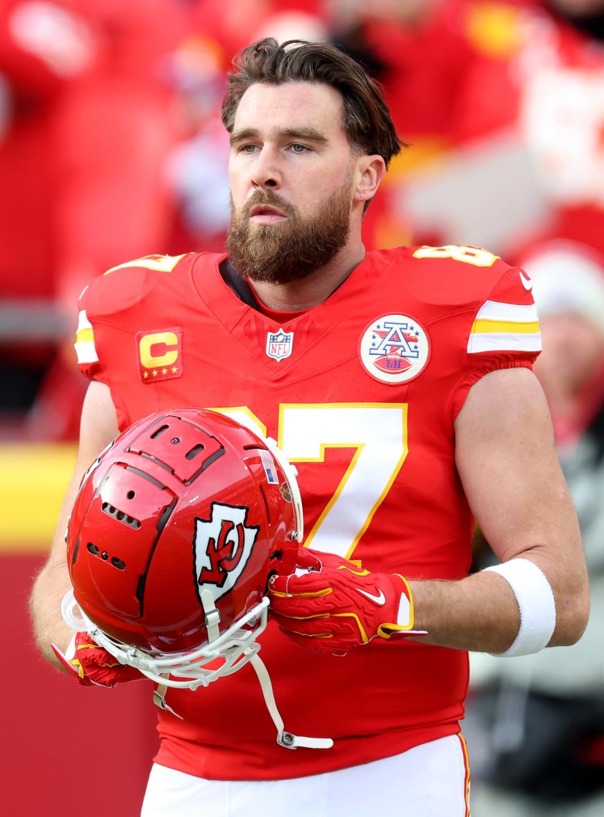 Travis Kelce 'Laughs At' Claims He's Slowing Down Ahead of NFL Playoff Game