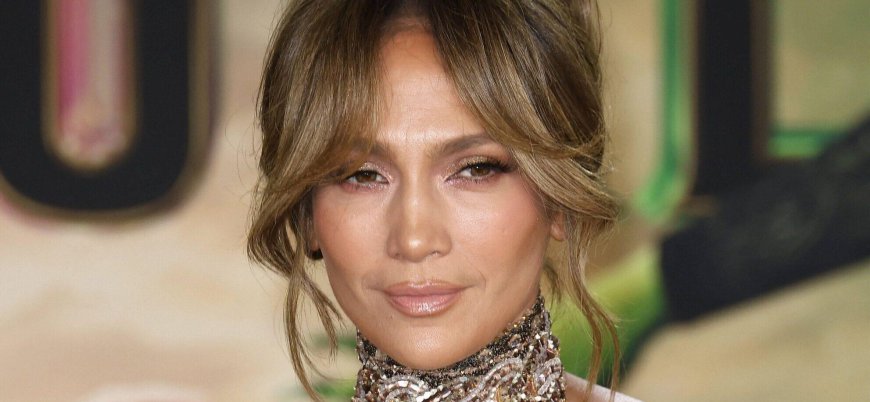 Jennifer Lopez Turns Heads In Bold All-Leather Look At Sundance