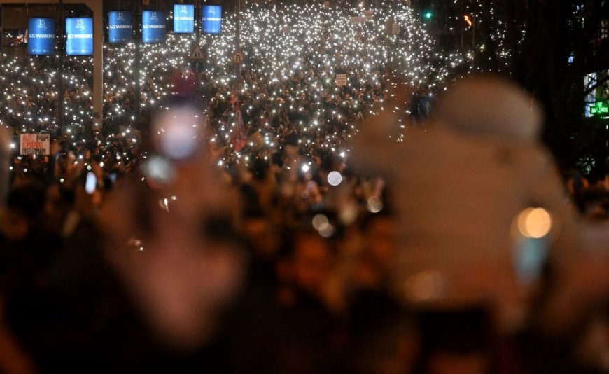 Serbia’s Populist Leader Resigns as Mass Anti-Corruption Protests Grow