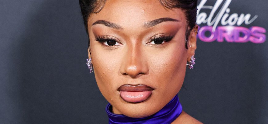 Megan Thee Stallion Makes A Statement In Daring Chain Look At Paris Fashion Week