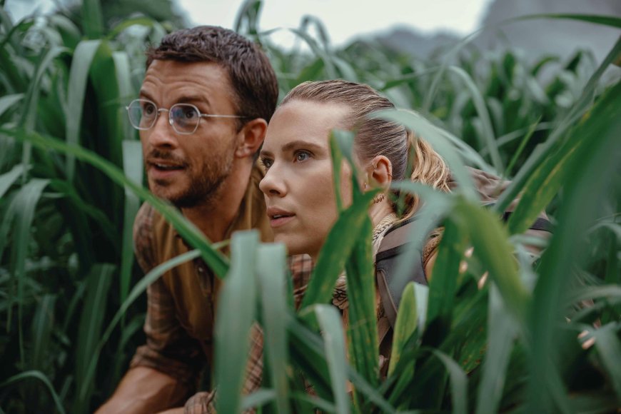 Scarlett Johansson Spent Years Sending Every Report About a New ‘Jurassic Park’ Movie to Her Agents and Telling Them: ‘Hey, I’m Available’