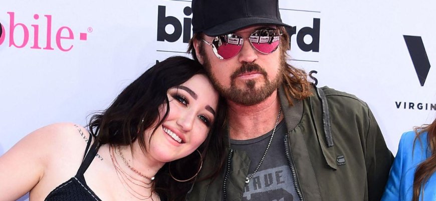 Noah Cyrus Gives A Nod To Billy Ray Cyrus As Family Rift Continues