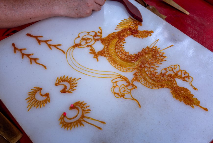 Exploring the Culture Behind Chinese Sugar Art 