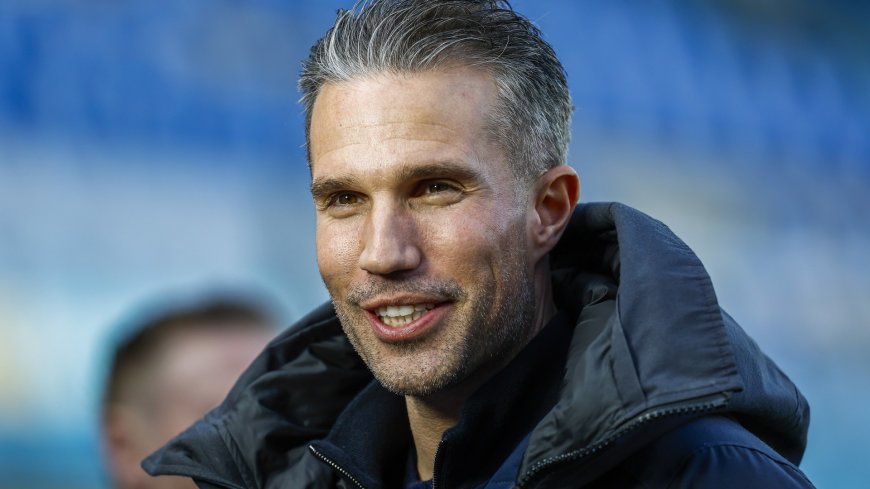 Robin van Persie set to land new Champions League job and give Arsenal revenge opportunity