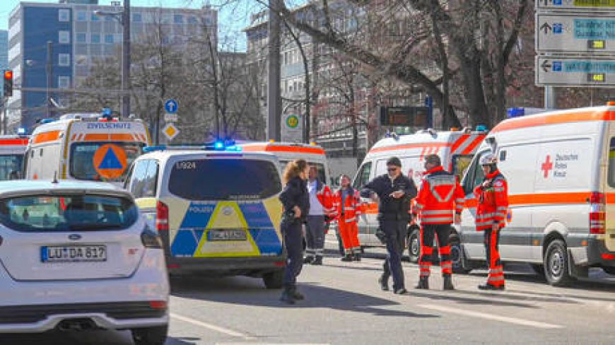 At least one dead after car rams pedestrians in Germany – media